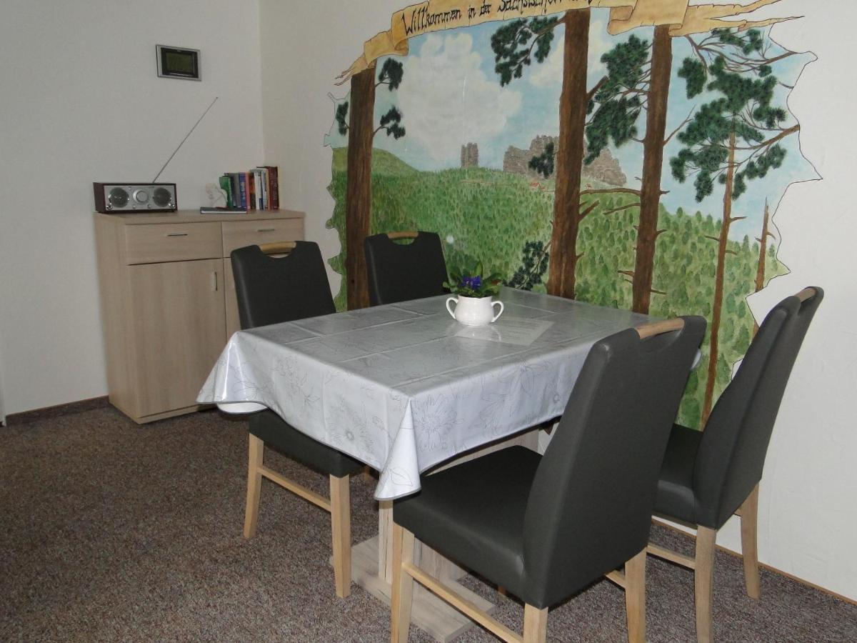 Ferienwohnung Haus Angermann Struppen Exterior foto